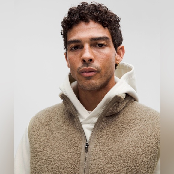 Lululemon High Pile Fleece Vest Fawn Brown (Extra-Large) Brand New with Tags. - Picture 3 of 7